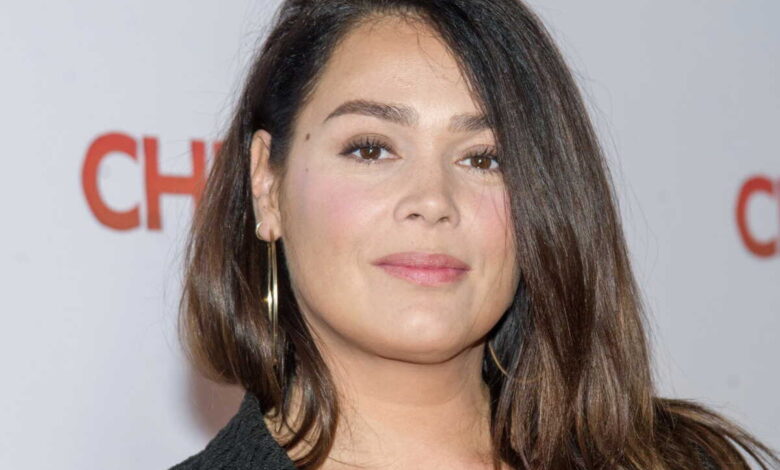 L'actrice Lola Dewaere a perdu son père alors qu'elle n'avait que deux ans et demi, avant de rompre tout lien avec sa mère L'actrice Lola Dewaere a perdu son père alors qu'elle n'avait que deux ans et demi, avant de rompre tout lien avec sa mère | People MGZ