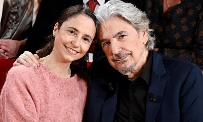 Serge Lama et Luana, 35 ans de différence, trouvent leur bonheur loin des projecteurs dans leur appartement parisien | People MGZ