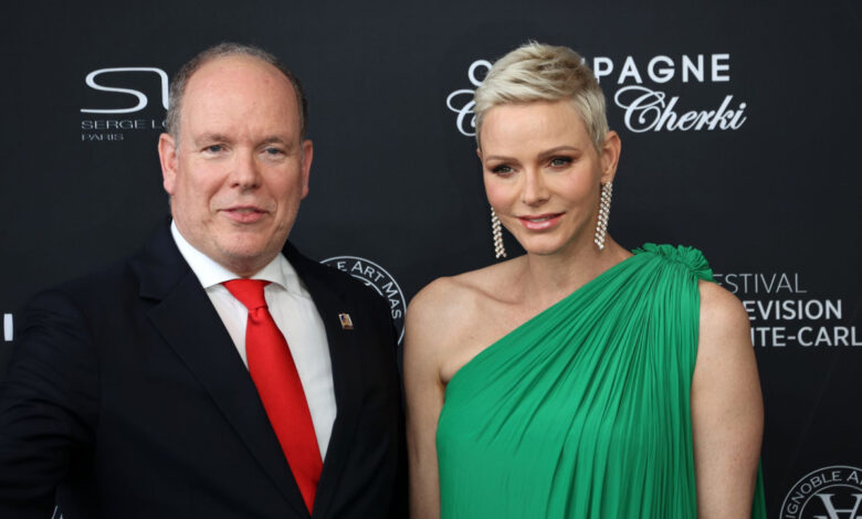 À Paris, le couple princier de Monaco a soutenu généreusement une soirée au George V À Paris, le couple princier de Monaco a soutenu généreusement une soirée au George V | People MGZ