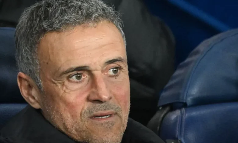L’incroyable maison de Luis Enrique, entraîneur du PSG, avec piscine et padel L’incroyable maison de Luis Enrique, entraîneur du PSG, avec piscine et padel | People MGZ