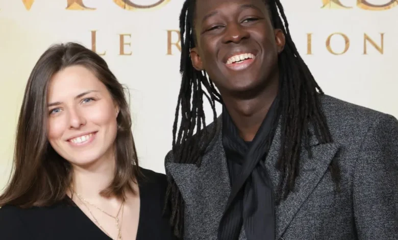 Mory Sacko et Emilie : l'annonce d'un deuxième enfant attendu Mory Sacko et Emilie : l'annonce d'un deuxième enfant attendu | People MGZ