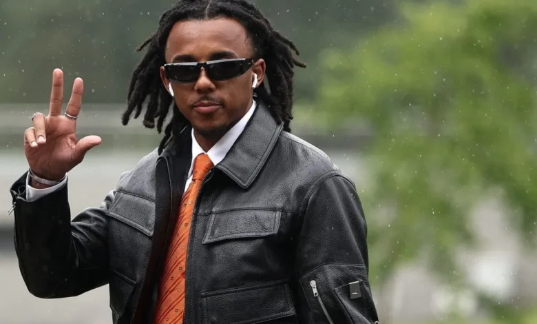 Jules Koundé lance sa marque de mode et ses créations s'arrachent à prix d'or ! Jules Koundé lance sa marque de mode et ses créations s'arrachent à prix d'or ! | People MGZ
