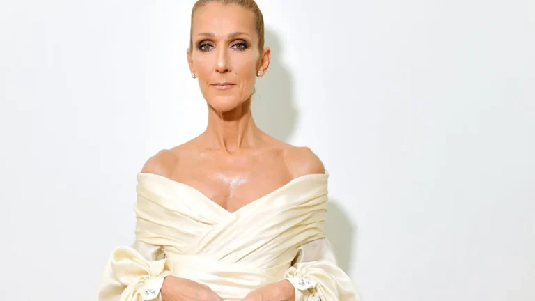 Céline Dion ne cesse de surprendre et un nouveau cadeau va ravir ses fans ! Céline Dion ne cesse de surprendre et un nouveau cadeau va ravir ses fans ! | People MGZ