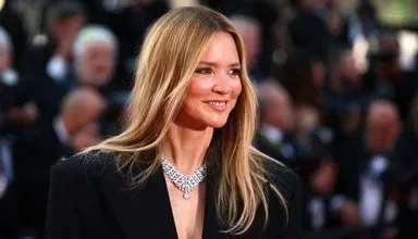 Virginie Efira partage ses secrets de beauté et révèle ses soins sur mesure ! Photo of Virginie Efira partage ses secrets de beauté et révèle ses soins sur mesure !